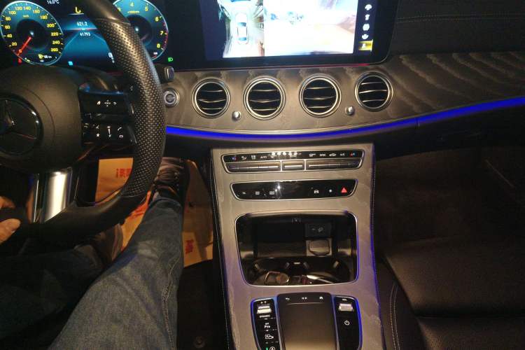 Used Mercedes-Benz E-Class 2022 Revised E 300 L Sporty and Stylish Edition
