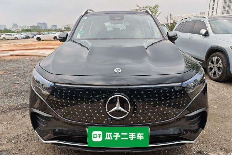Used Mercedes-Benz EQB 2024 EQB 350 4MATIC Front
