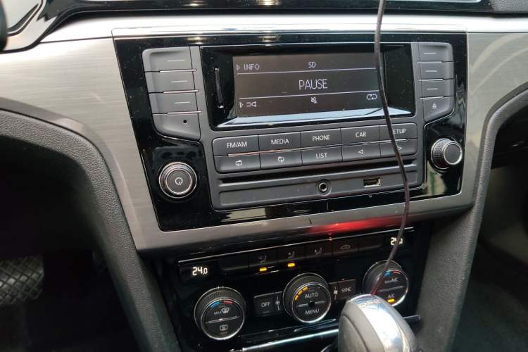 Used Volkswagen Lamando 2015 280TSI DSG Comfort Edition