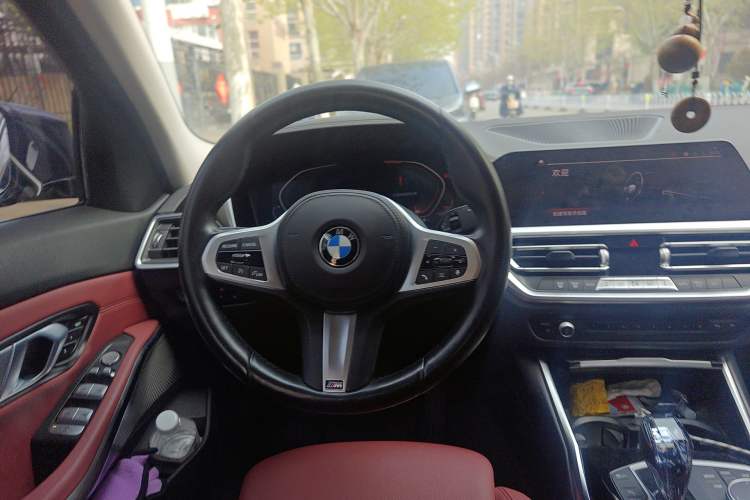 Used BMW 3 Series 2021 Second Facelift 320Li M Sport Package
