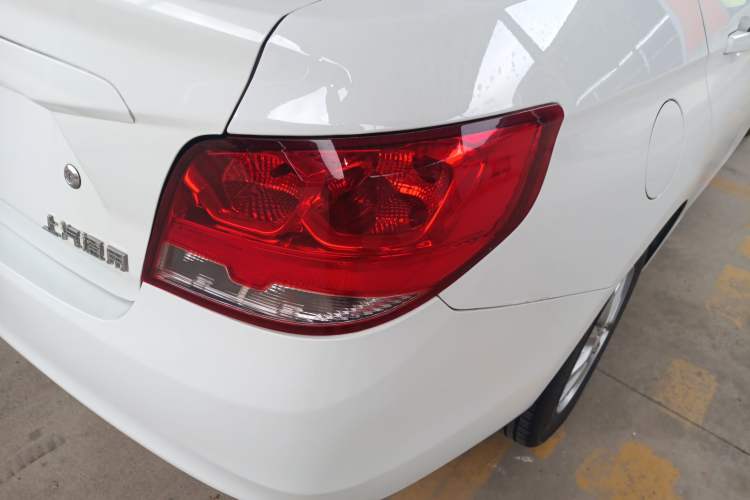 Used Chevrolet Sail 2015 Sail 3 1.5L Manual with Ideal Sunroof Edition