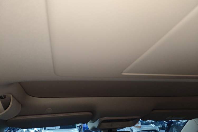 Used Hima AITO M7 2026 Model Range-Extending Max All-Wheel Drive 5-Seater Version Headliner