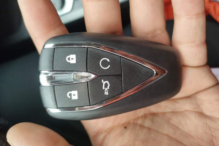 Used CHANGAN OSHAN X7 PLUS 2022 1.5T Blue Whale Edition Automatic Prestige Version Interior 1