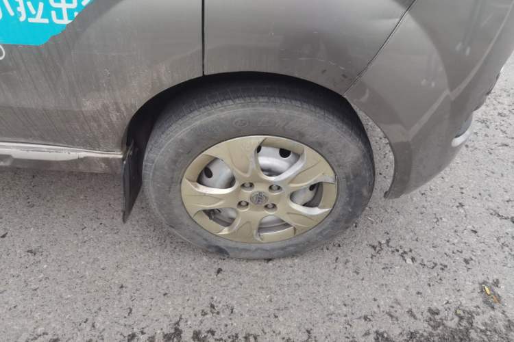 Used Jinbei Hiace X30 2019 1.5L Van Standard Model China VI SWC15M Right Front Wheel Hub