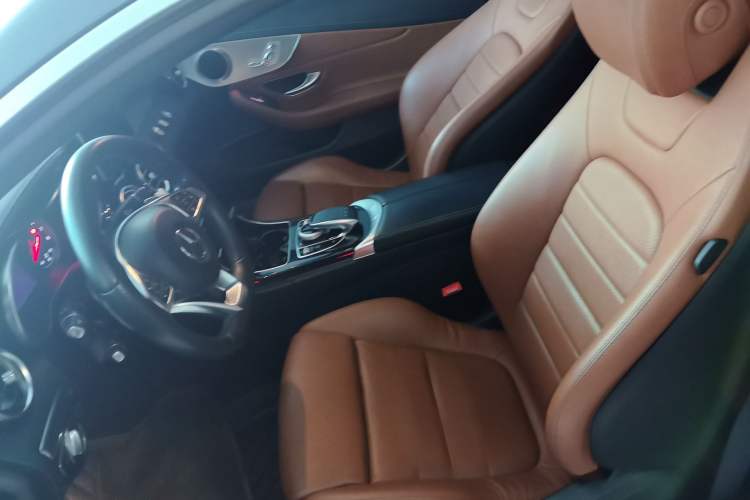 Used Mercedes-Benz C-Class 2018 C 200 4MATIC Coupe
