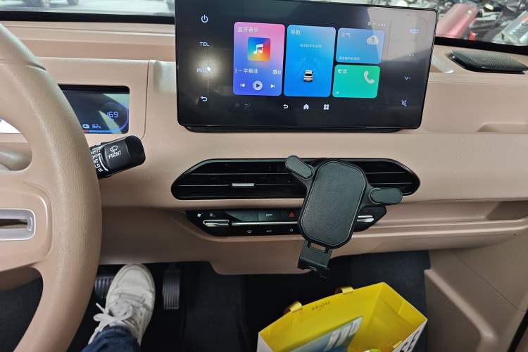 Used Geely Galaxy Panda 2023 Panda Mini New Year Edition Treasure Bear