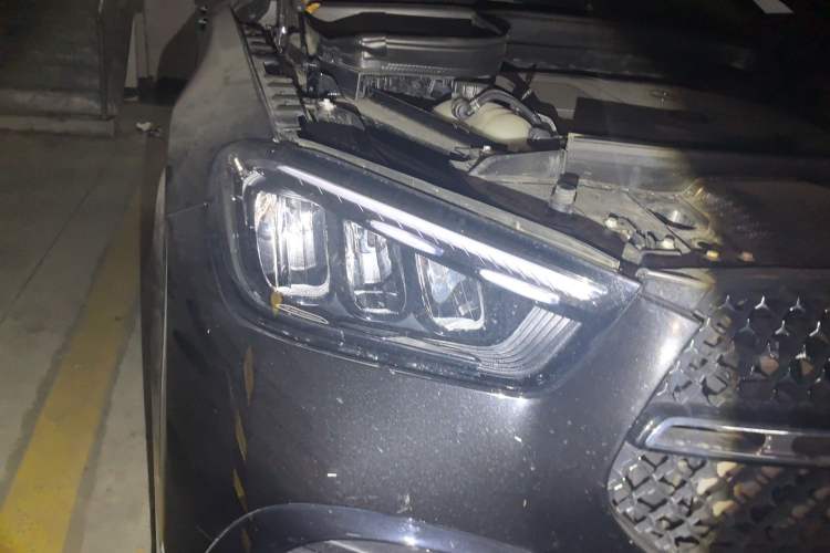 Used Mercedes-Benz GLE Coupe 2024 GLE 350 4MATIC Coupe SUV Luxury Model Right Front Headlight