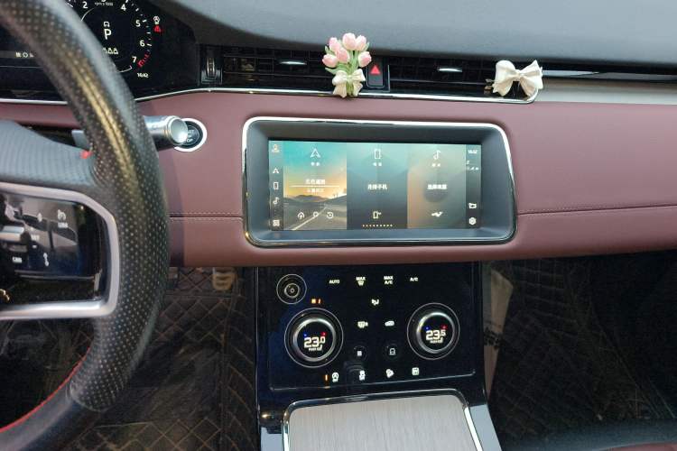 Used Land Rover Range Rover Evoque New Energy 2022 Aurora L P300e Plug-in Hybrid Electric Version