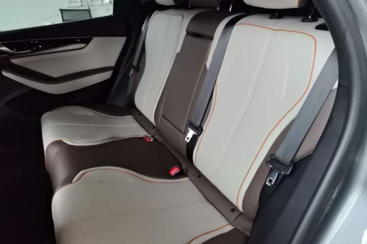 Used BYD Qin PLUS 2024 Honor Edition EV 420KM Leading Model
