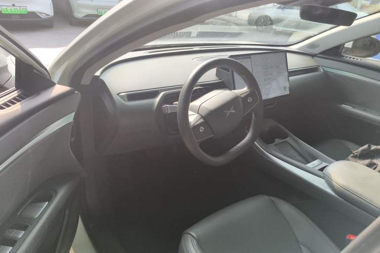 Used XPeng MONA M03 2024 620 with Ultra-Long Range