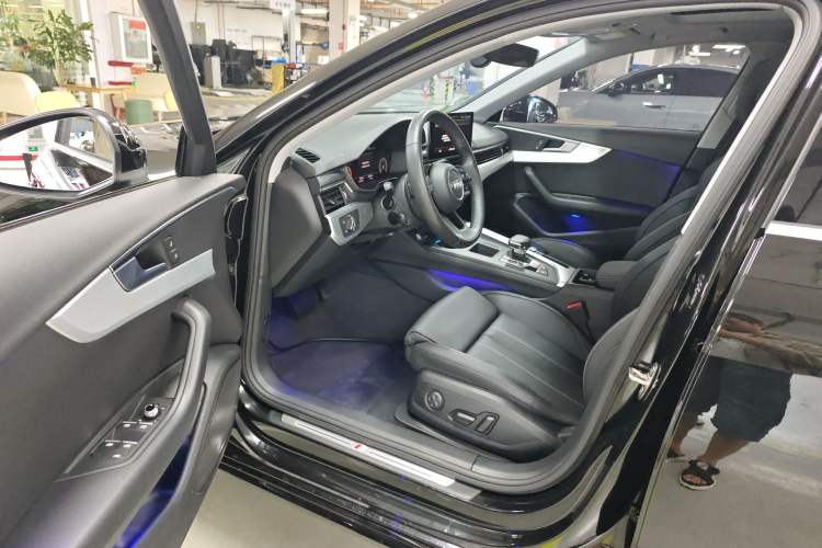 Used Audi A4L 2020 40 TFSI Fashion Dynamic Model
