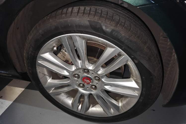 Used Jaguar XEL 2019 2.0T 200 PS Deluxe Edition
