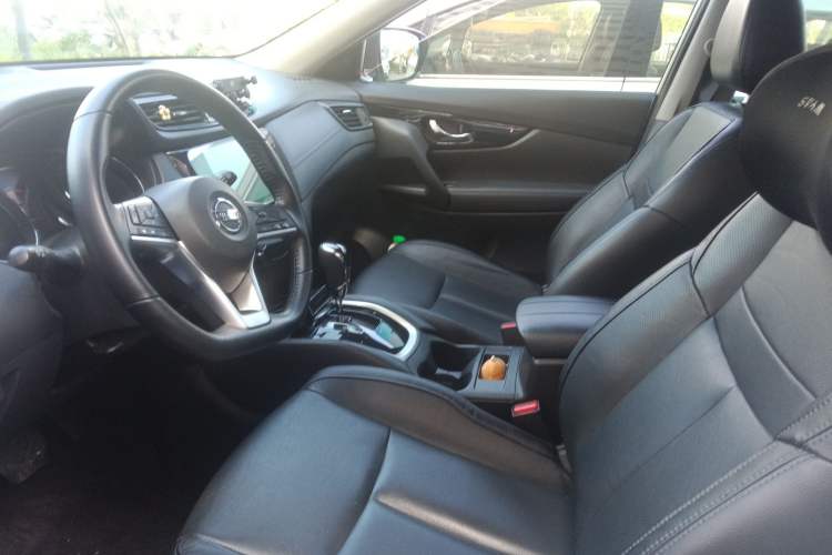 Used Nissan X-Trail 2021 2.0L CVT 2WD XL ITS SmartConnect Comfort Edition Left Front Seat