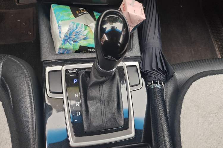 Used Hyundai Mistra 2014 1.8L Automatic Smart GLS
