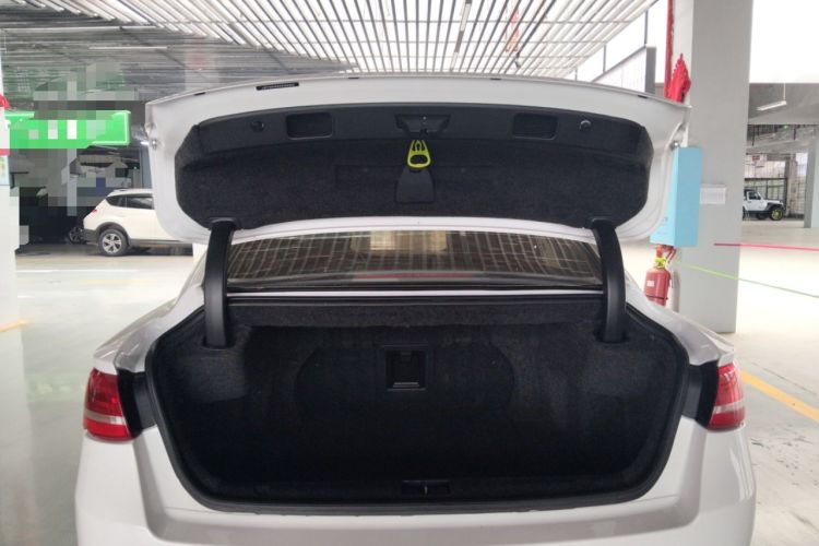 Used Geely Auto Emgrand GT 2017 2.4L Luxury Model Trunk