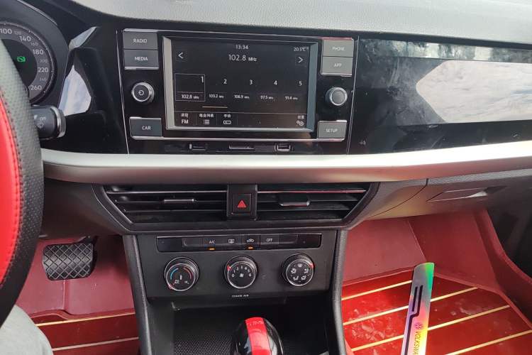 Used Volkswagen Lavida 2018 280TSI DSG Comfort Edition China V Standard Audio And AC Panel