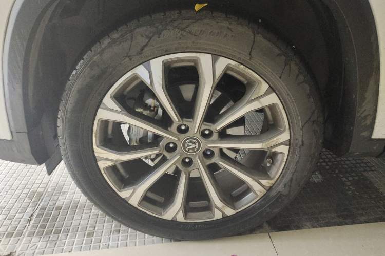 Used CHANGAN CS75 PLUS 2021 2.0T Automatic Pilot Version Left Front Wheel Hub