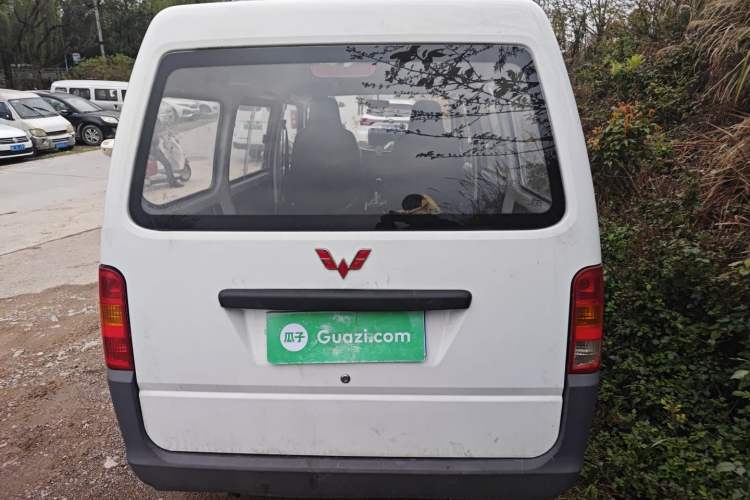 Used Wuling Zhiguang 2013 1.0L Practical Version