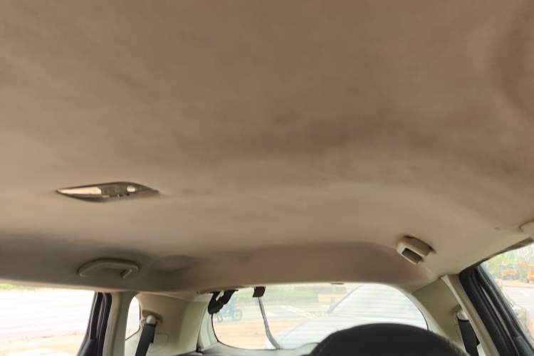 Used Honda Fit 2014 1.5L LX CVT Comfort Model Headliner