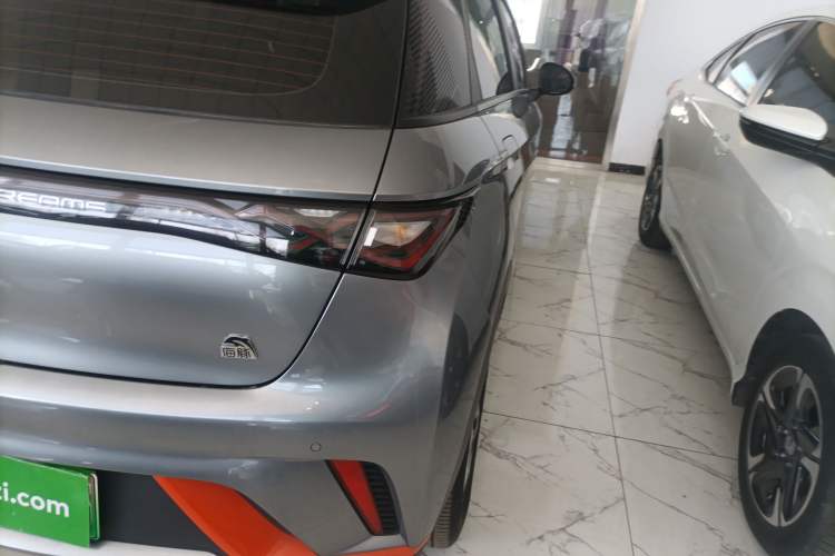 Used BYD Dolphin 2021 405 km Fashion Edition
