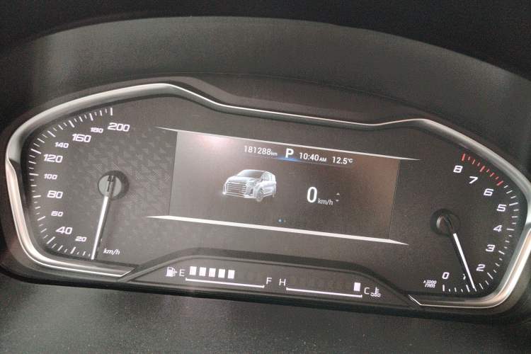 Used SAIC MAXUS G20 2021 PLUS 2.0T Gasoline Automatic Luxury Edition