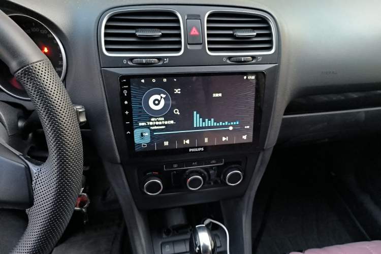 Used Volkswagen Golf 2012 1.6L Automatic Comfort Model
