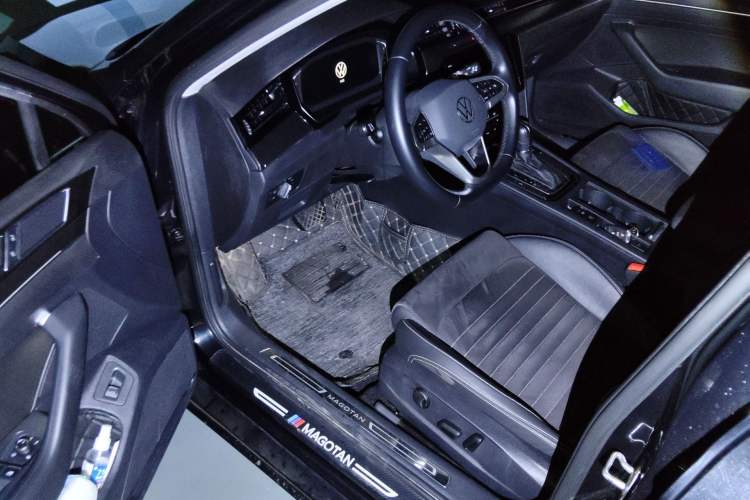 Used Volkswagen Magotan 2020 330TSI DSG Luxury Edition
