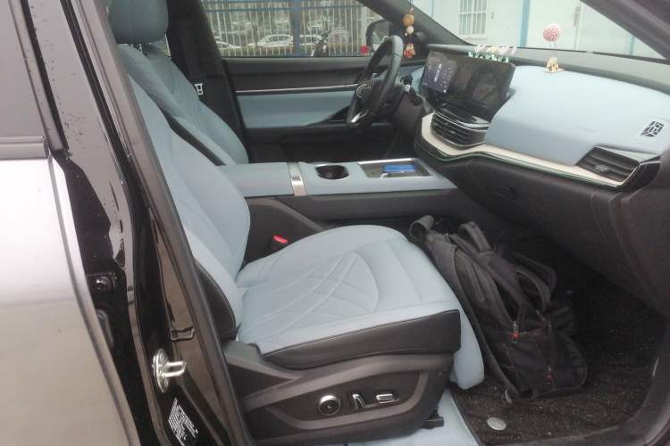 Used Chery New Energy eQ7 2023 512 km Max
