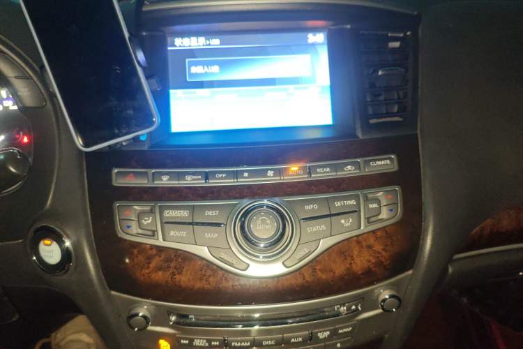 Used Infiniti QX60 2018 2.5 S/C Hybrid Two-Wheel-Drive Champion Family Edition
