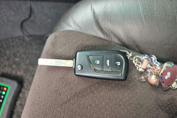 Used Toyota Reiz 2013 2.5V Shangrui Navigation Edition Interior 1