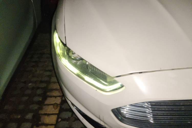 Used Ford Mondeo 2013 2.0L GTDi 200 Luxury Model