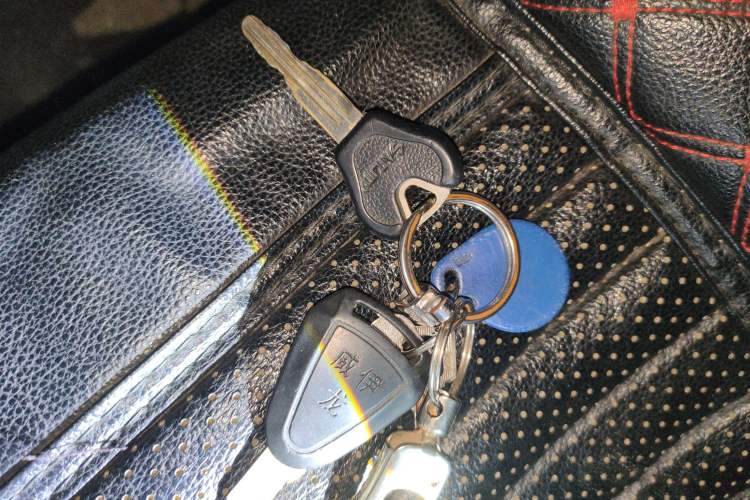 Used Wuling Rongguang 2011 1.2L Standard Version