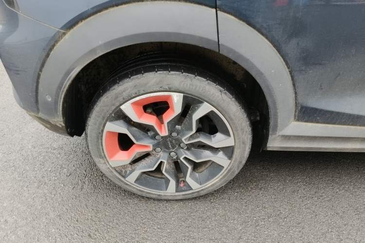 Used Lynk & Co 06 2020 1.5T YAO Halo Right Rear Wheel Hub