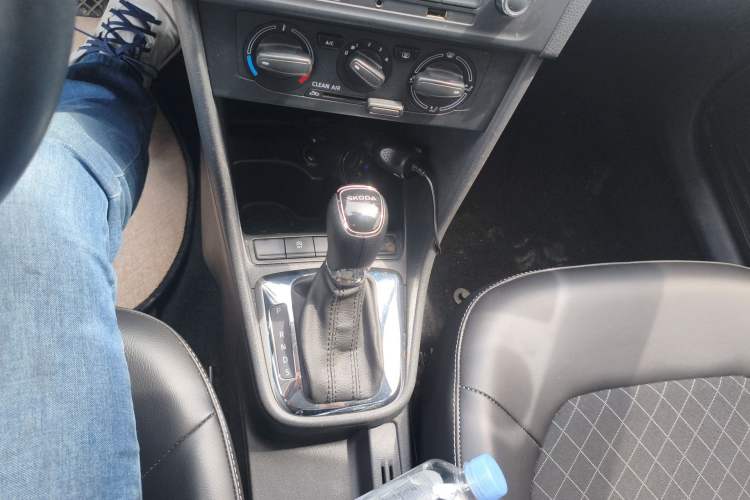 Used Skoda Rapid 2019 1.5L Automatic Comfort Edition China VI Standard