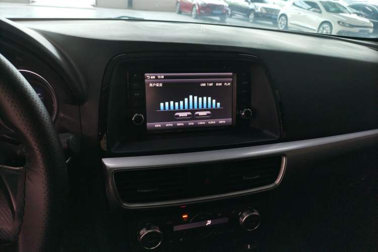 Used Mazda CX-5 2015 2.0L Automatic Two-Wheel Drive Urban Version