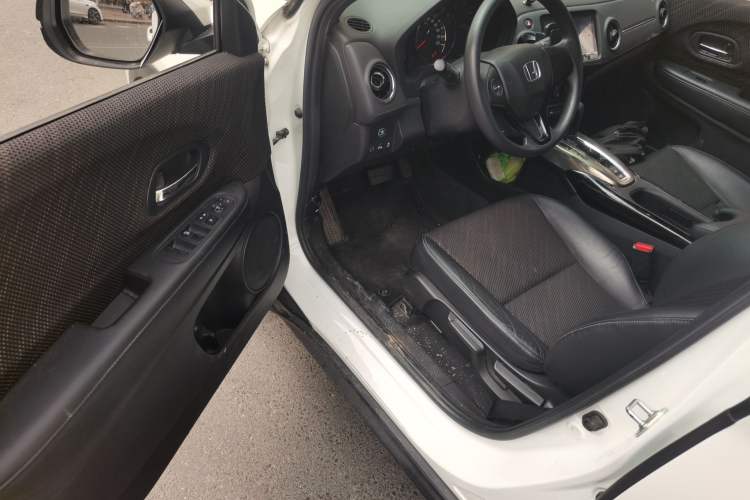 Used Honda XR-V 2017 1.8L EXi CVT Comfort Version Driver Seat