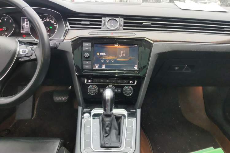 Used Volkswagen Magotan 2019 380TSI DSG Luxury Model China V Standard