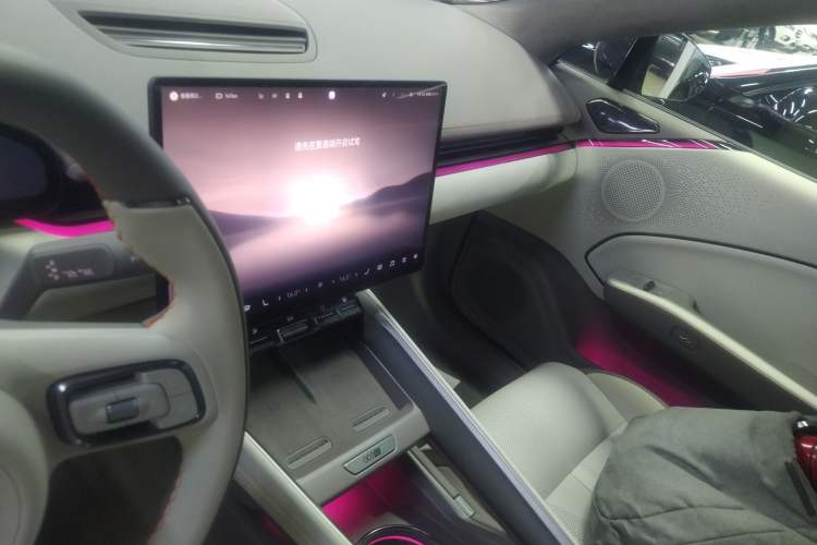 Used Zeekr 007GT 2025 Rear-Drive Intelligent Driving Version 75 kWh Audio And AC Panel