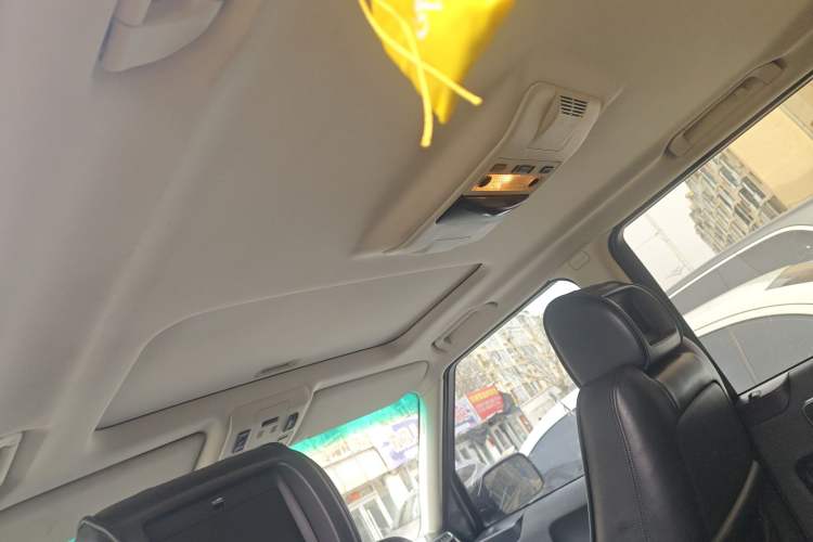 Used Land Rover Range 2012 5.0 SC V8
