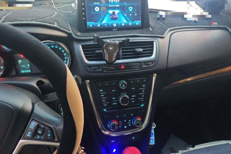 Used Buick Encore 2015 1.4T Automatic Two-Wheel Drive Urban Leading Model Audio And AC Panel