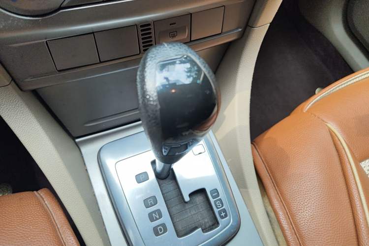 Used Ford Focus 2013 Sedan Classic 1.8L Automatic Fashion Edition
