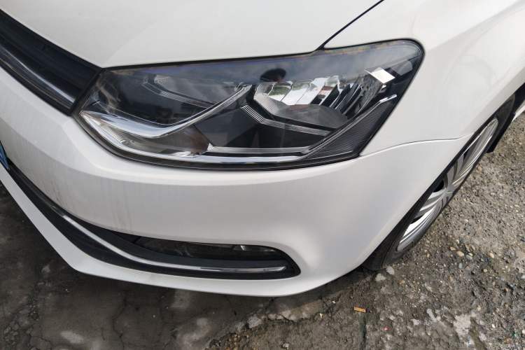 Used Volkswagen Polo 2018 1.5L Automatic Enjoyment Model Left Front Headlight