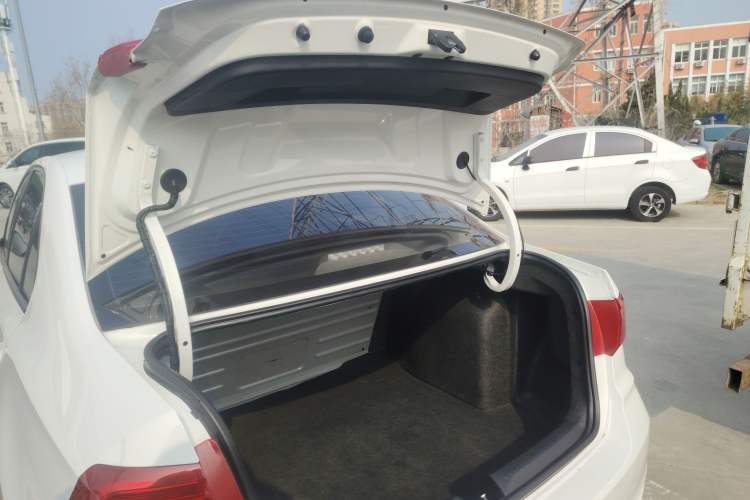 Used Volkswagen Santana 2021 1.5L Automatic Fashion Edition