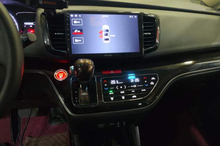 Used Honda Odyssey 2018 2.4L Luxury Edition Audio And AC Panel