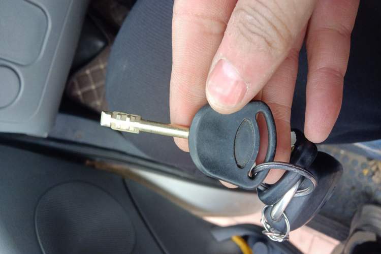 Used Ford Classic Transit 2009 2.8T Diesel Multi-Function Short Wheelbase Mid-Roof JX493ZLQ3