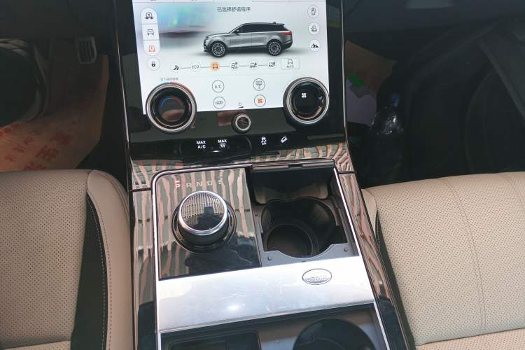 Used Land Rover Range Rover Velar 2017 P380 R-DYNAMIC SE