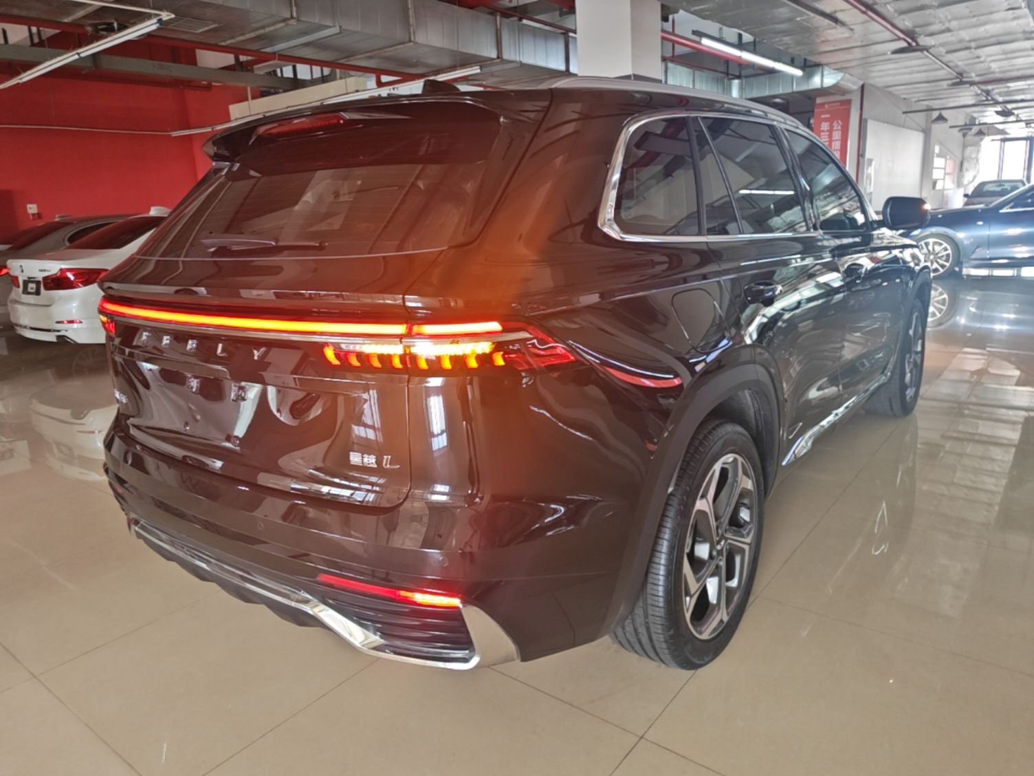 Geely Auto Monjaro L 2024 2.0TD DCT EVO Two-Wheel Drive Long-Range Version — снимка 6