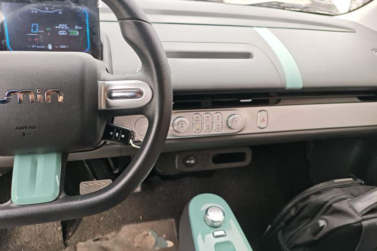 Used CHANGAN NEVO Lumin 2025 205km Refreshing Edition