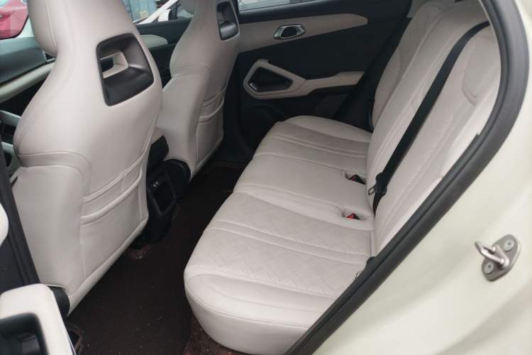 Used BYD Yuan UP 2024 401 km Active Version