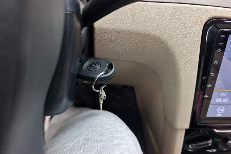 Used Volkswagen Bora 2013 1.6L Manual Comfort Model